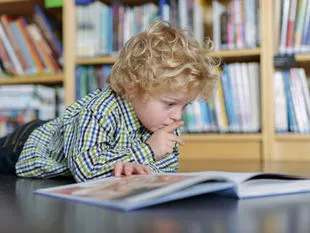 OUTONO NAS BIBLIOTECAS DE DUMBRÍA 2023